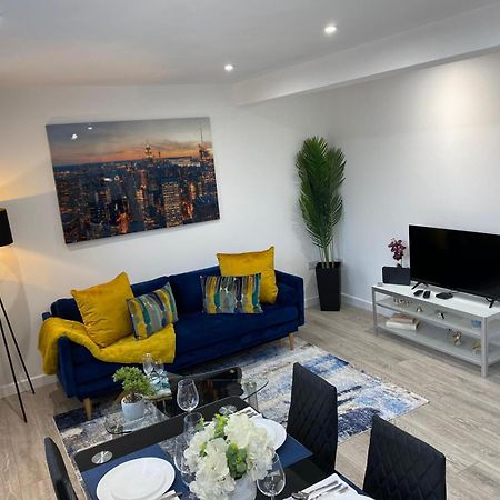 Stylish Apartment In Watford Уотфорд Экстерьер фото